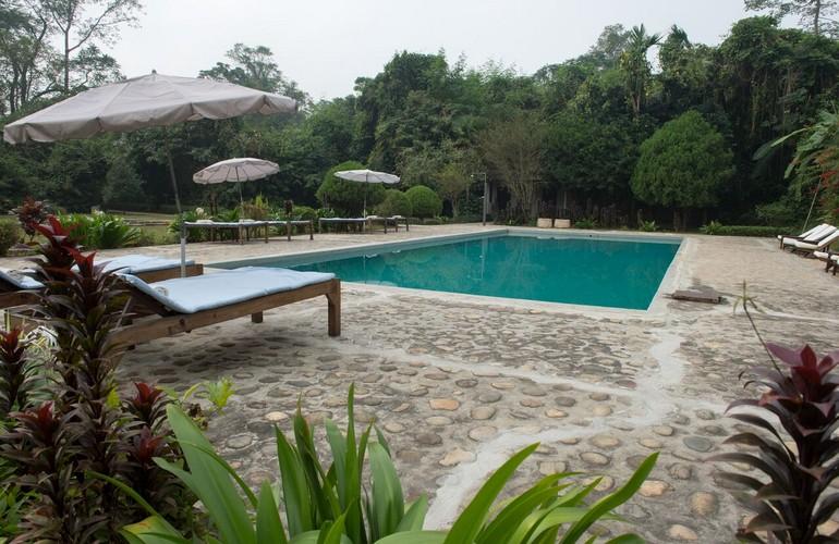 Swimming pool, Tiger Tops Tharu Lodge