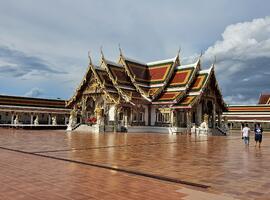 Wat Pra That Choeng Chum