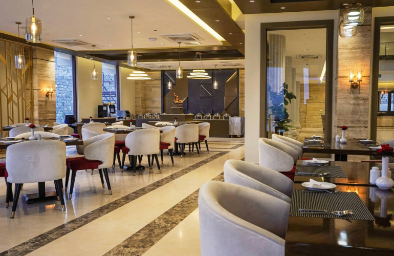 Restaurant seating